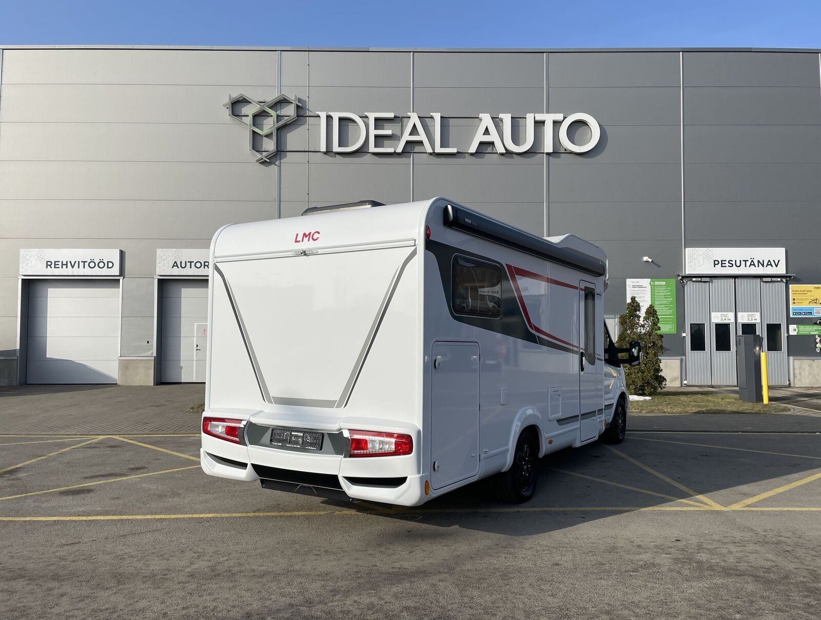 Ford LMC Tourer Lift H664 G 2025, photo 4/17