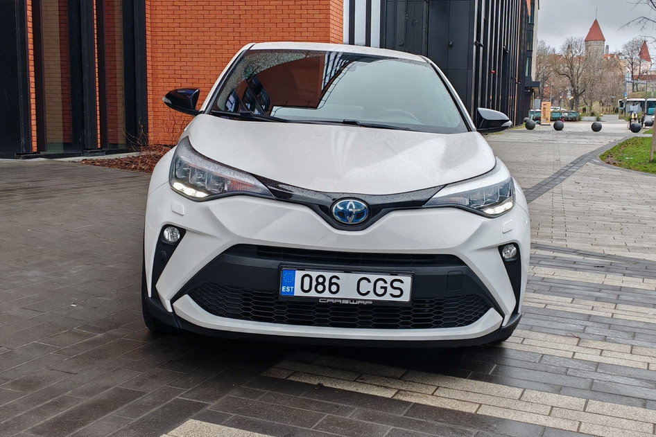 Toyota C-HR, 2021, 1.8, 72 kW, hübriid (bensiin/elekter), automaat, esivedu