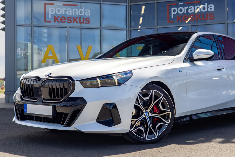 BMW 540, 2025, 3.0, 210 kW, hübriid (diisel/elekter), automaat, nelikvedu