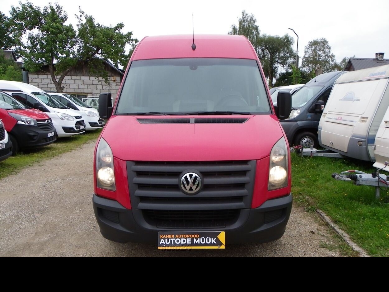 Volkswagen Crafter 2010, photo 2/17
