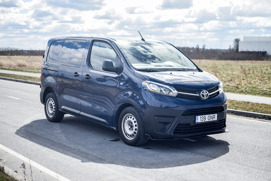 Toyota Proace, 2019, 1.6, 70 kW, diesel, manual, front-wheel drive