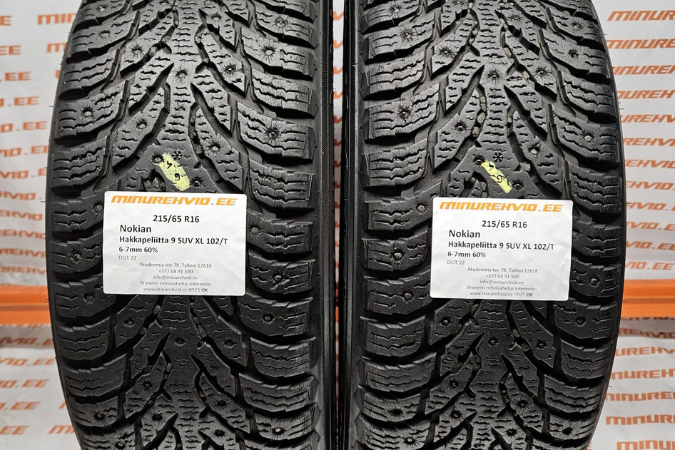 Used studded tire 215/65R16 Nokian Hakkapeliitta 9 SUV XL 102/T