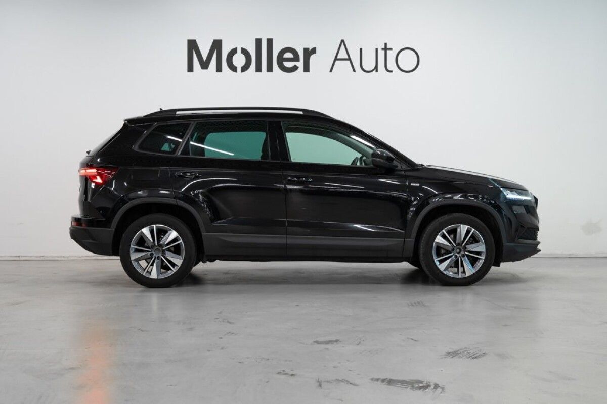 Škoda Karoq 2022, photo 4/23