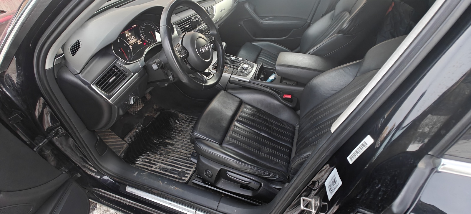Audi A6 2012, photo 6/7