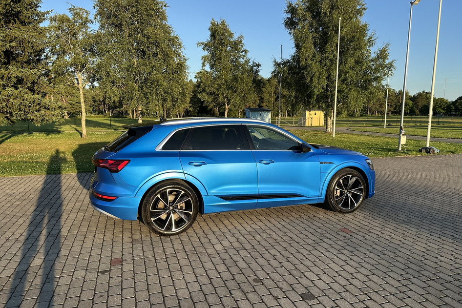 Audi e-tron, 2023, 158 kW, elekter, automaat, nelikvedu