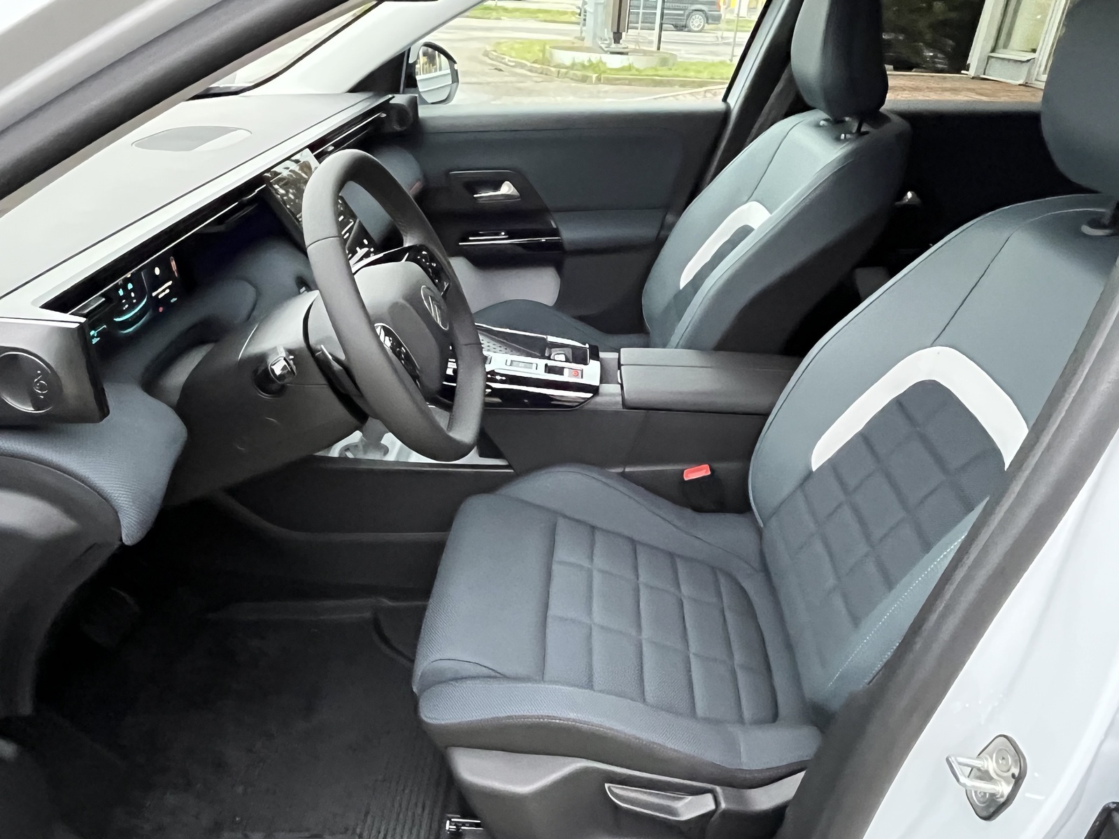 Citroën C5 Aircross 2025, photo 7/11