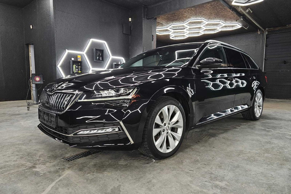 Škoda Superb, 2021, 1.4, 160 kW, гибрид (бензин/электричество), автомат, передний привод