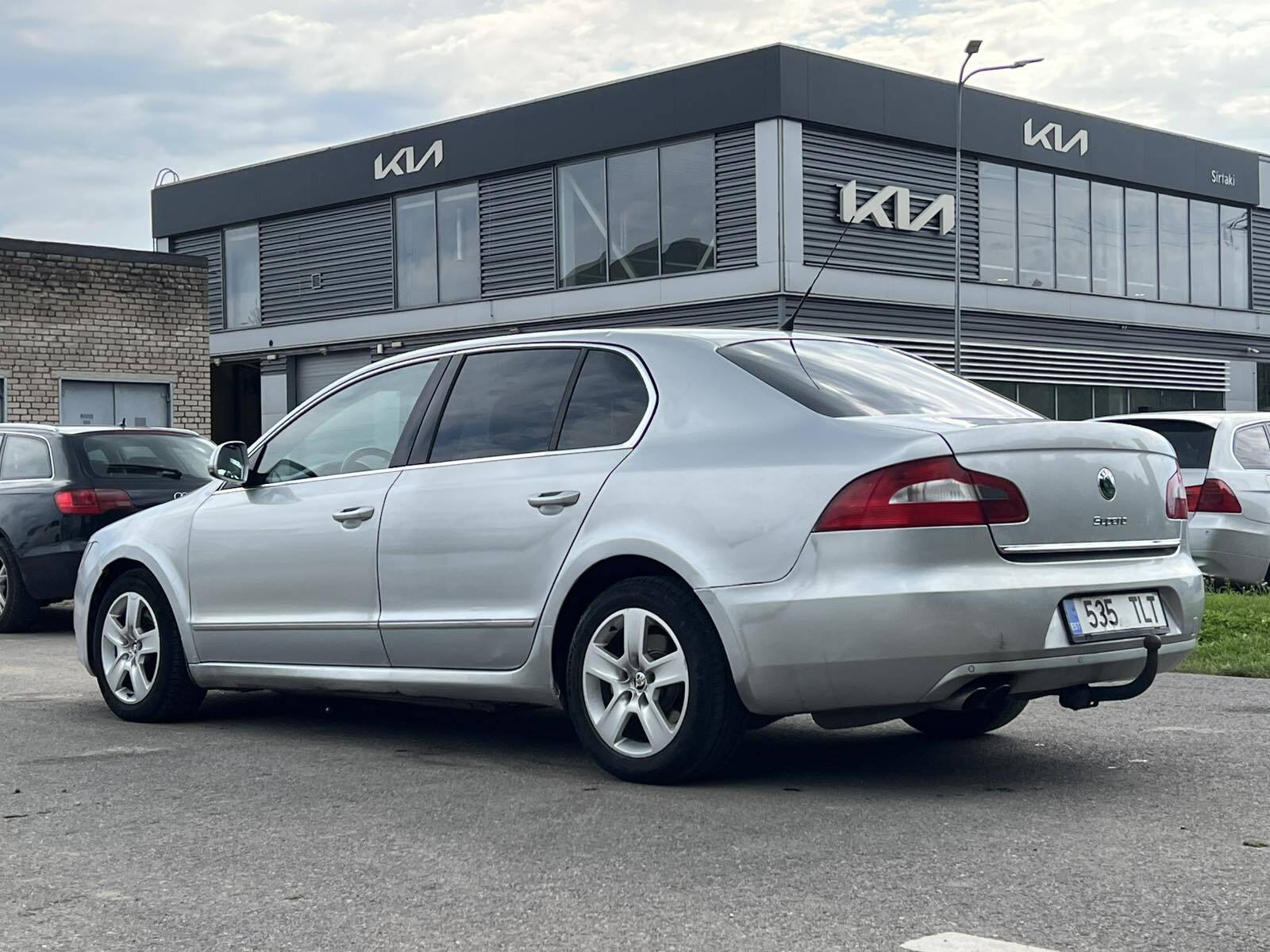 Škoda Superb 2008, kuva 6/10