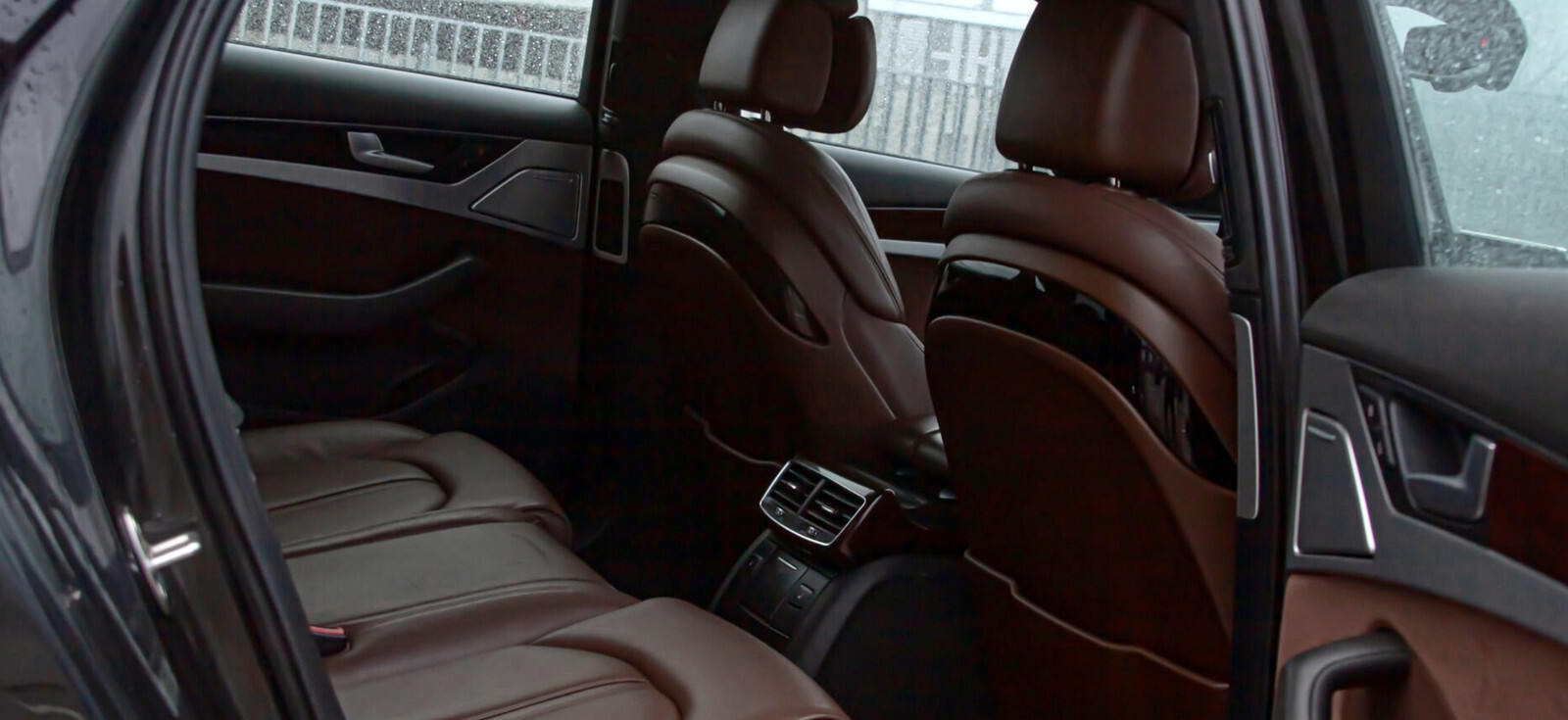 Audi A8 2013, photo 5/16