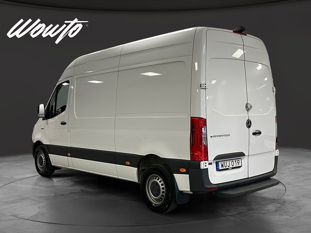 Mercedes-Benz Sprinter 2023, photo 4/27