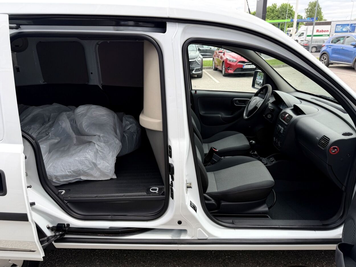 Opel Combo 1.2 55kW 2012, photo 6/9