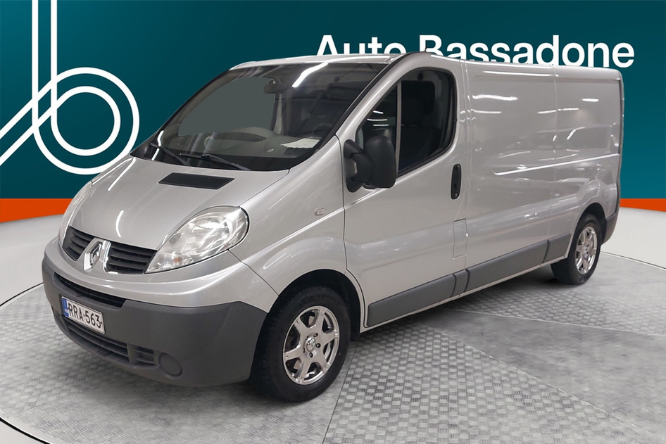 Renault Trafic, 2013, 2.0, 66 kW, дизель, механическая, передний привод