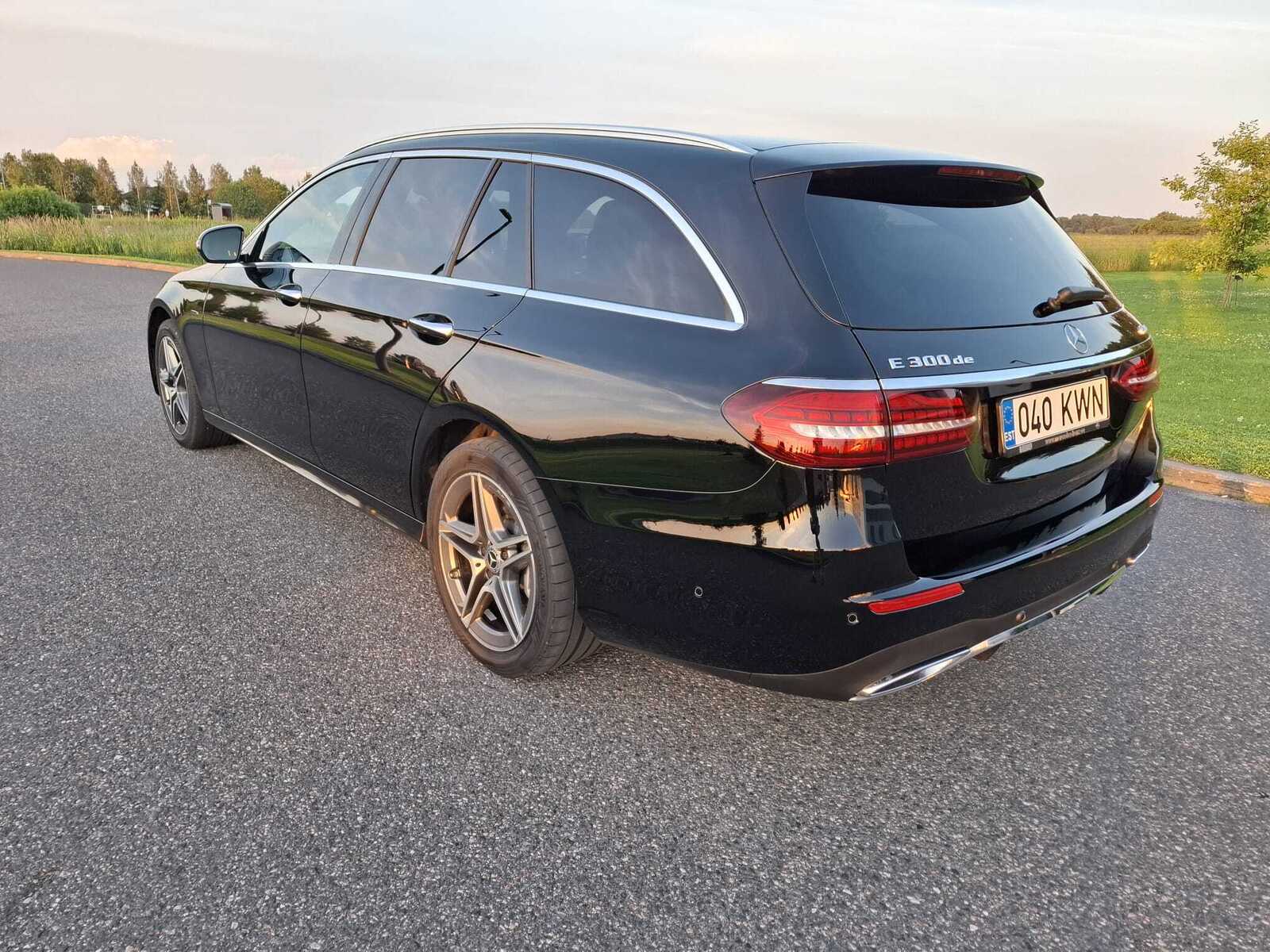 Mercedes-Benz E 300 2021, kuva 5/12