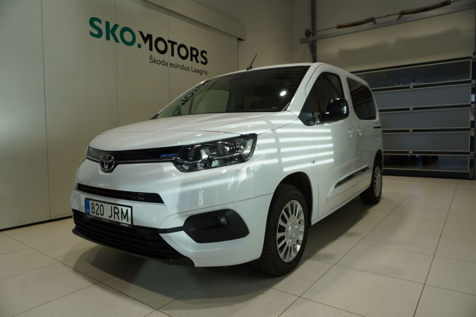 Toyota Proace City, 2022, 1.5, 75 kW, diesel, manual, front-wheel drive