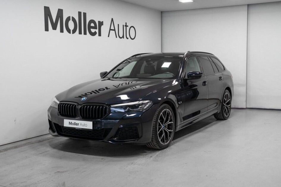 BMW 530, 2022, 2.0, 215 kW, plug-in hybrid (petrol/electric), automatic, four-wheel drive
