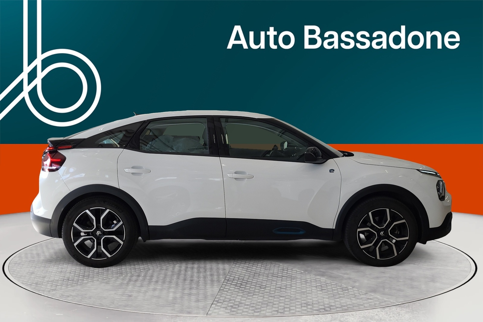 Citroën C4 2023, photo 6/10