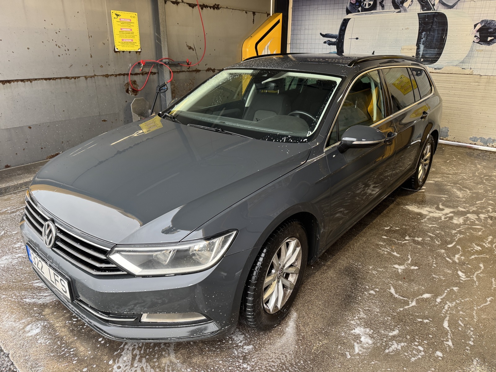 Volkswagen Passat 2018, photo 5/6