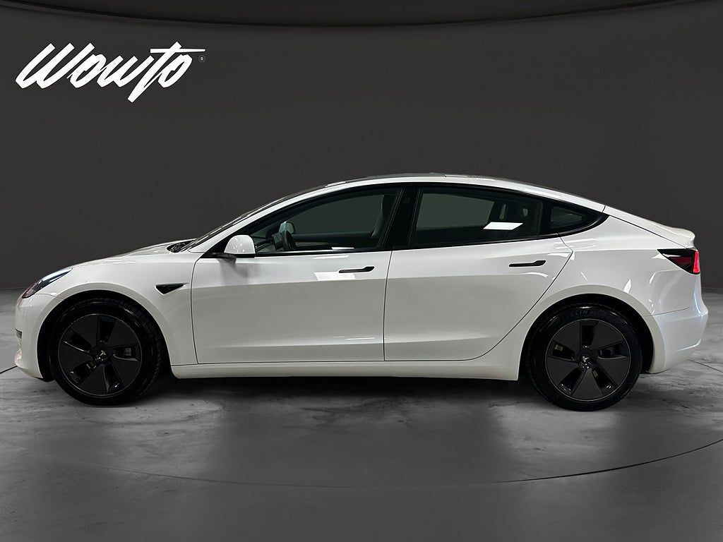 Tesla Model 3 2023, kuva 3/10