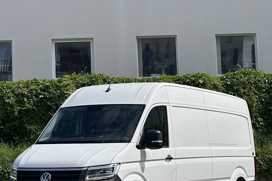 Volkswagen Crafter, 2021, 2.0, 130 kW, дизель, автомат, передний привод