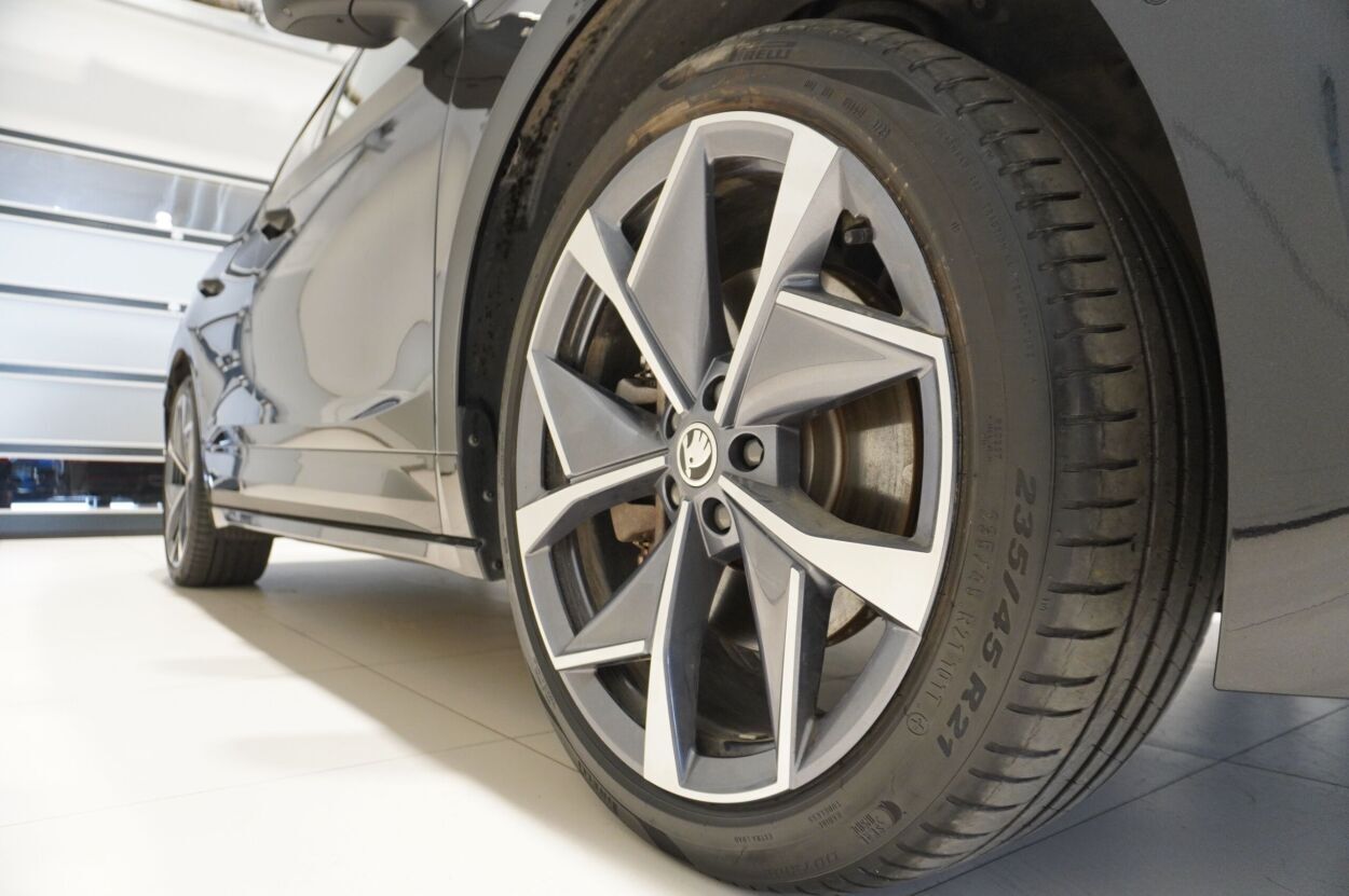 Škoda Enyaq 2024, photo 5/10