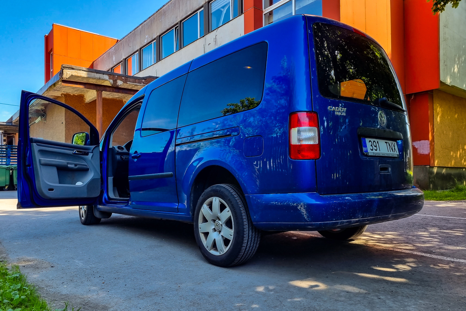Volkswagen Caddy 2009, kuva 3/10