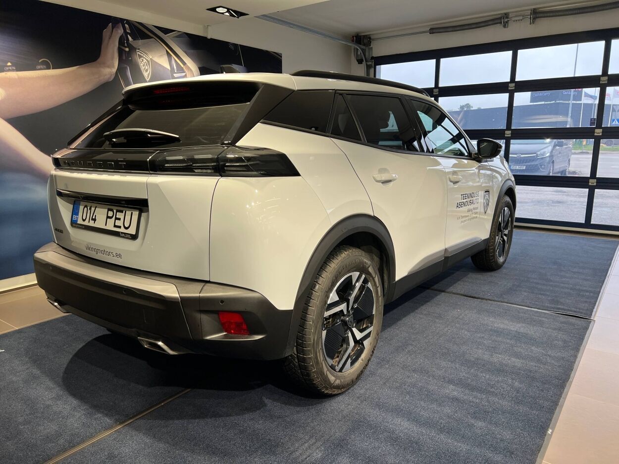 Peugeot 2008 2024, photo 4/10