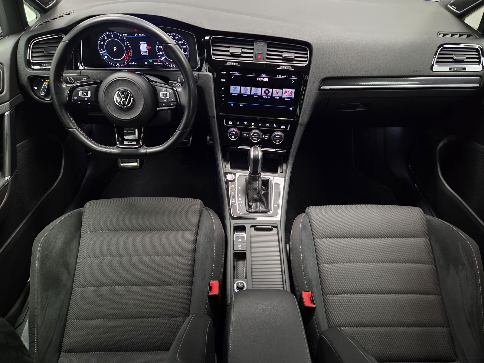 Volkswagen Golf 2019, photo 7/22