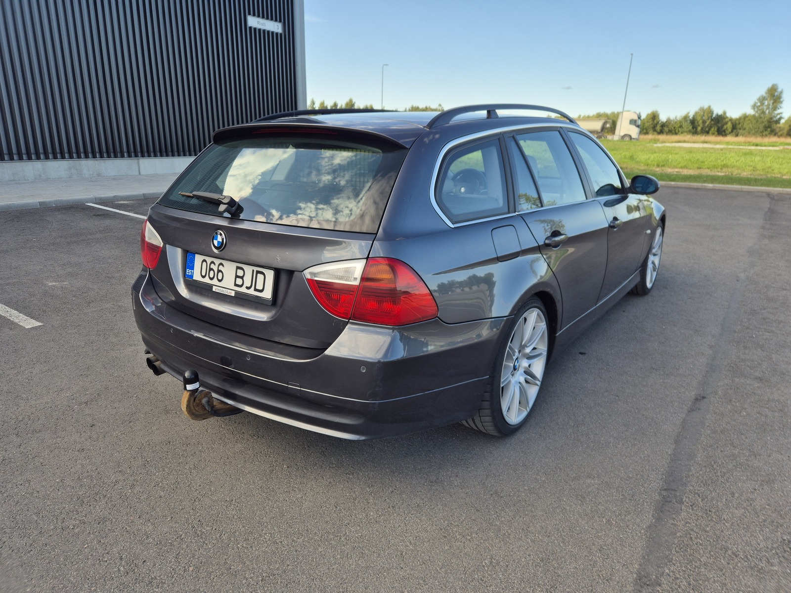 BMW 330 2006, kuva 3/24