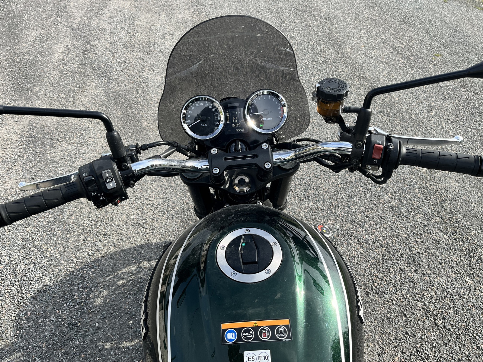 Kawasaki Z900RS 2022, kuva 2/6