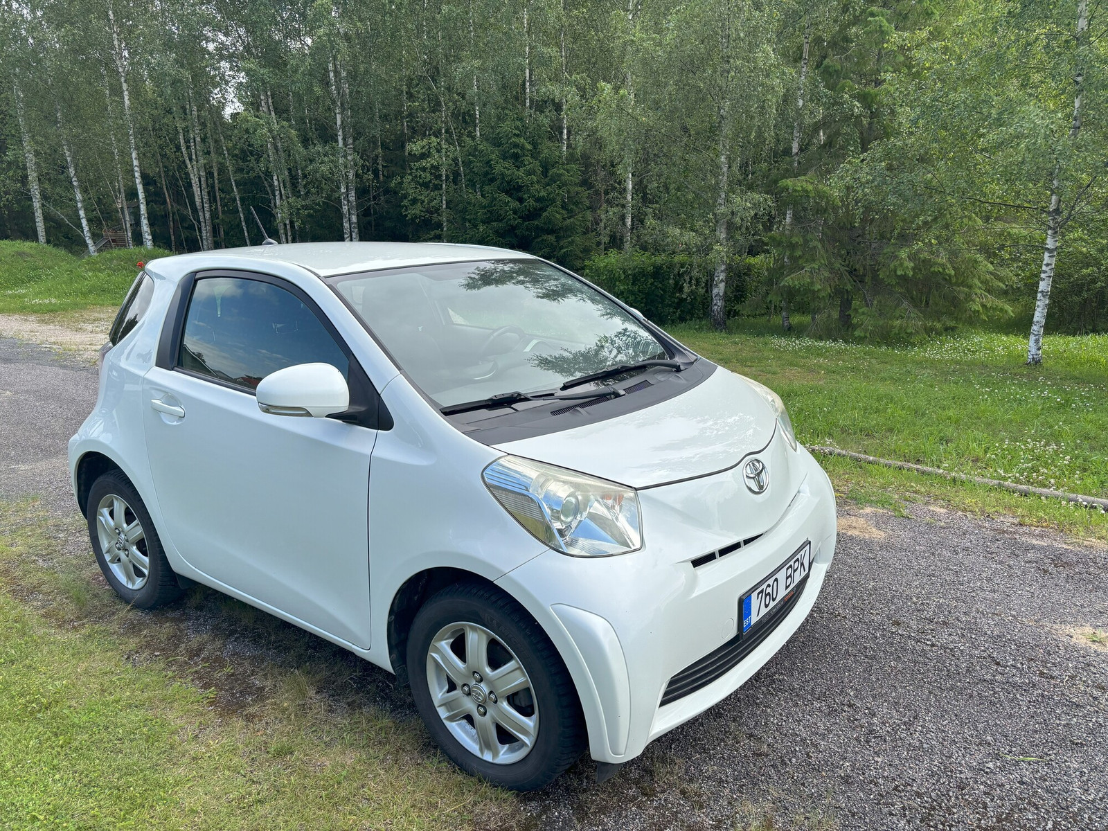 Toyota iQ 1.0 50kW 2010, kuva 2/18