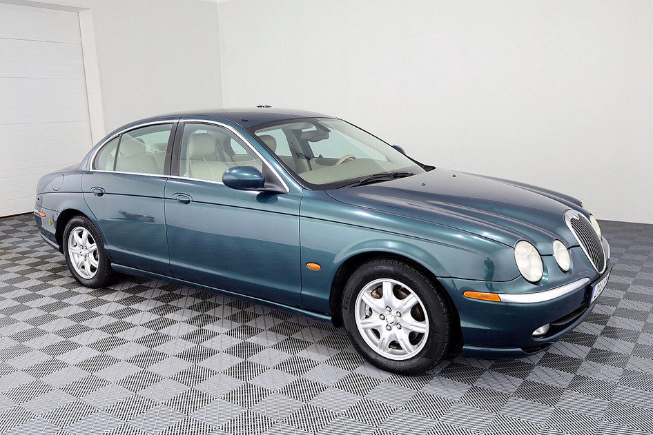 Jaguar S-Type, 2003, 2.5, 147 kW, бензин, автомат, задний привод