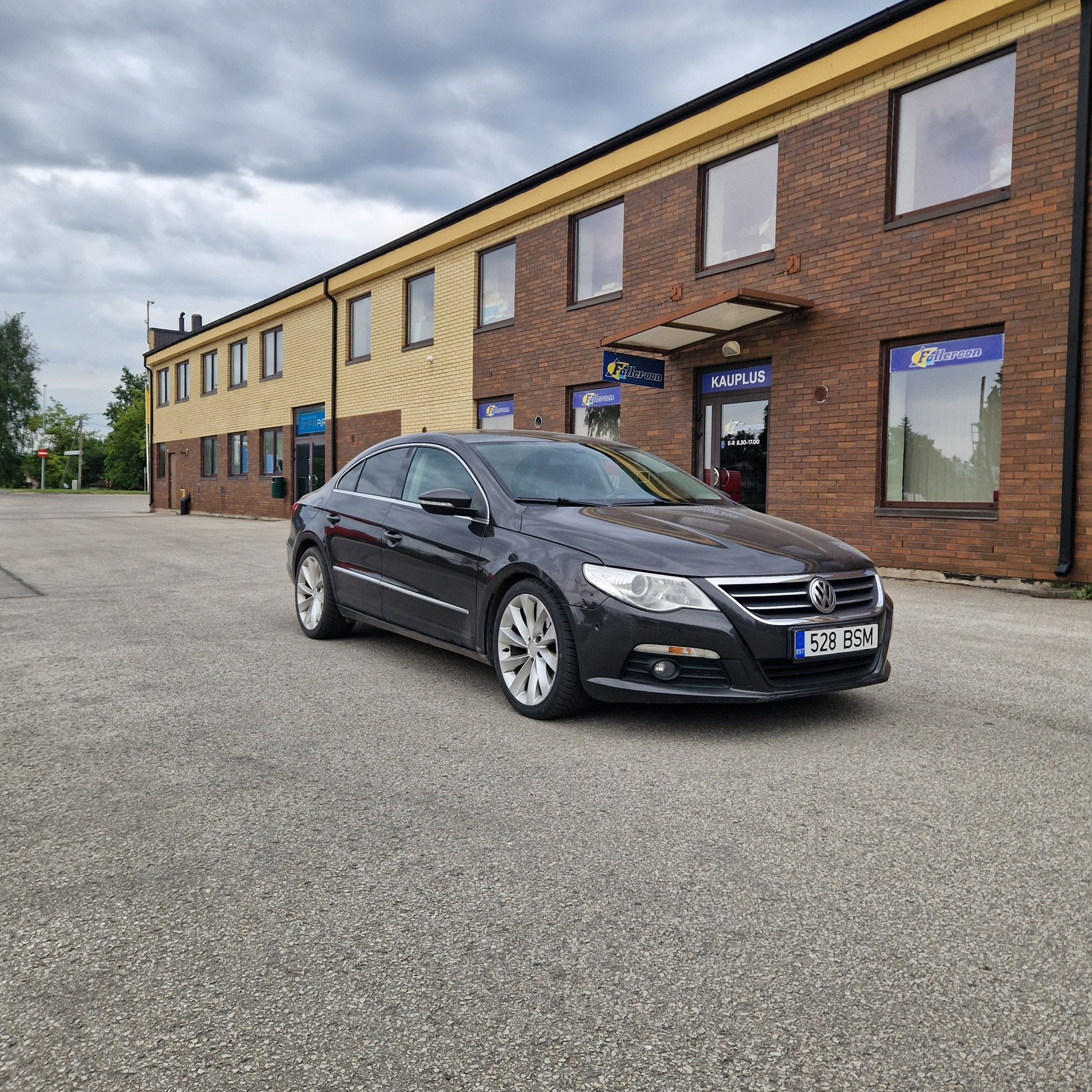 Volkswagen Passat CC 2009, photo 4/6