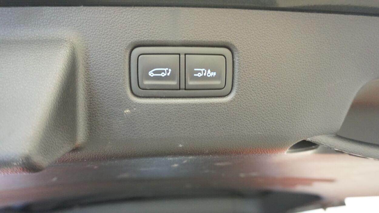 Hyundai Staria 2.2 130kW 2023, kuva 7/10