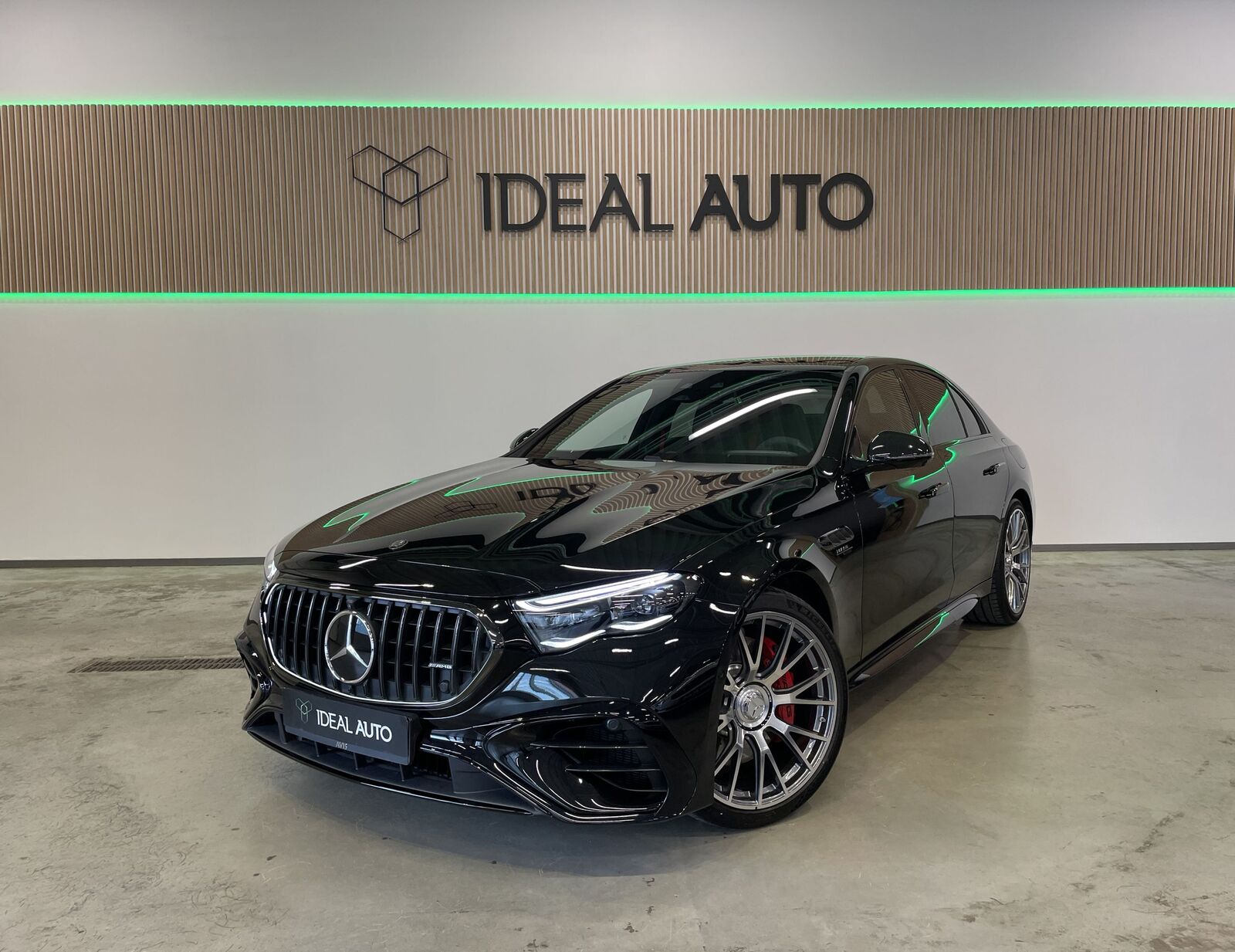 Mercedes-Benz E 53 AMG Plug-in-hybrid 4MATIC 3.0 330kW