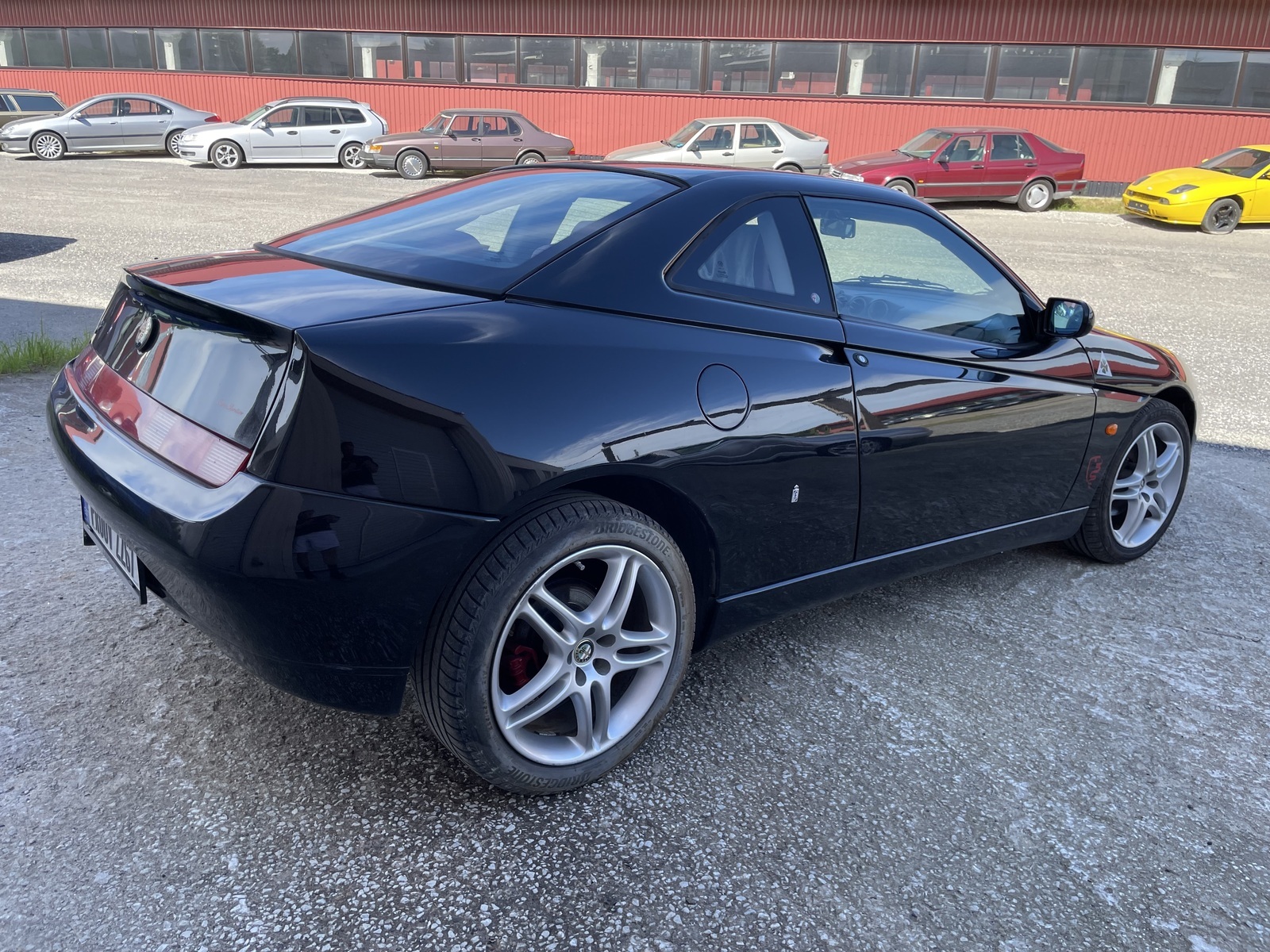 Alfa Romeo GTV 2003, photo 4/32