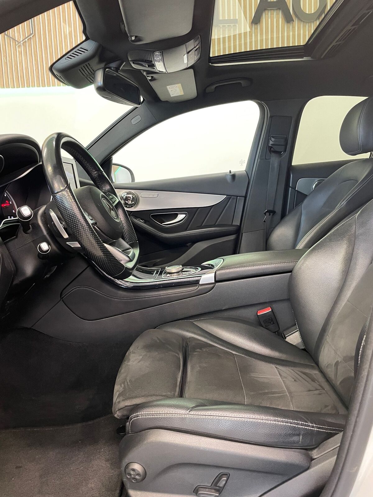 Mercedes-Benz GLC 220 2018, photo 6/10
