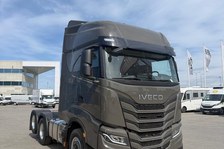 Iveco S-Way, 2026, 13.0, 368 kW, diisel, automaat, tagavedu