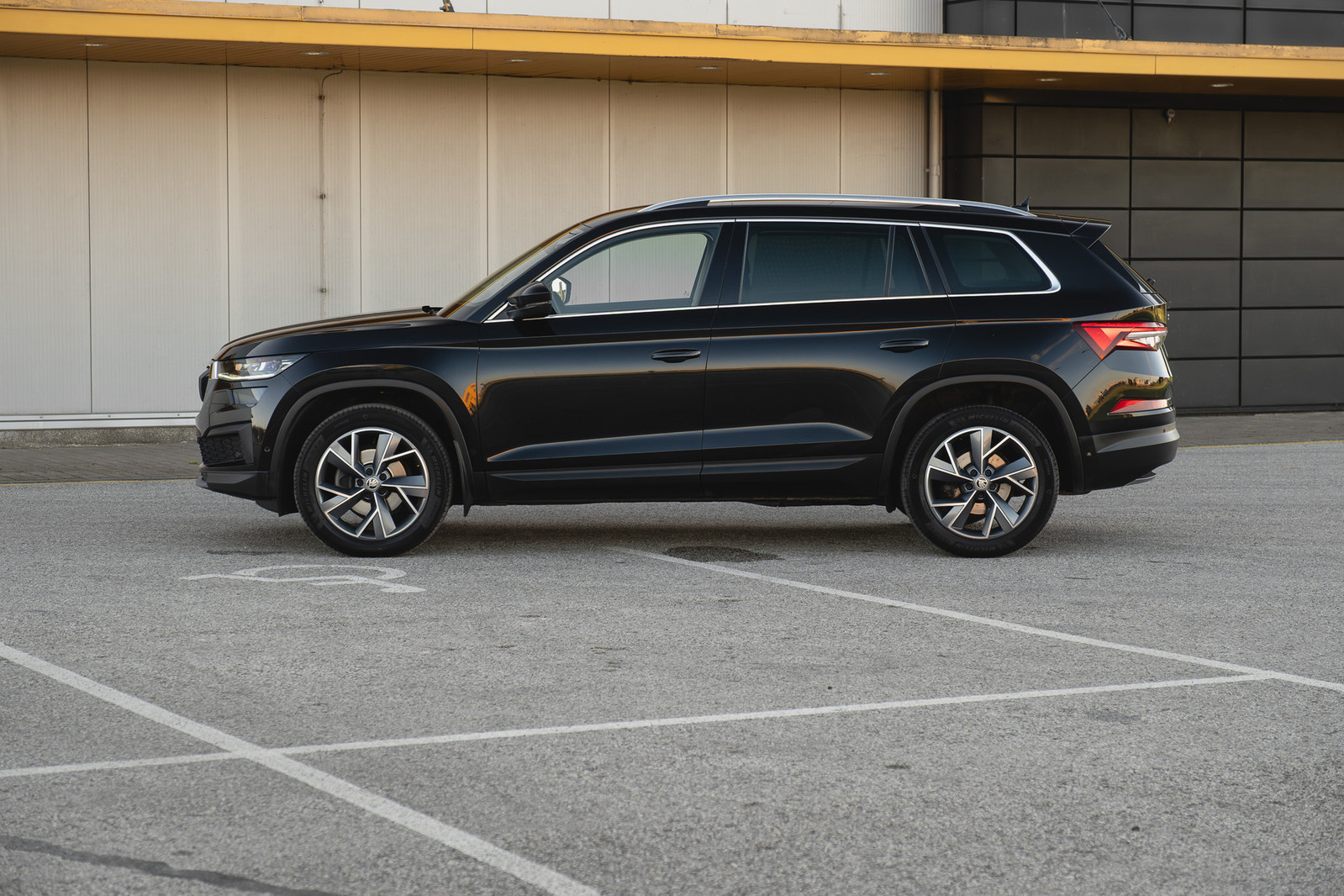 Škoda Kodiaq 2022, photo 6/10