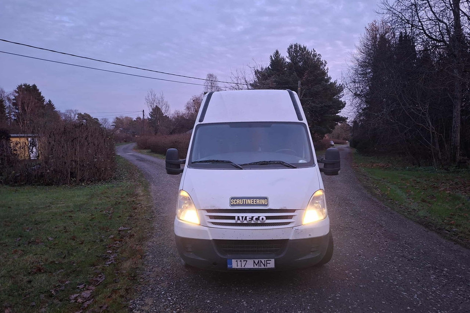 Iveco Daily, 2010, 2.3, 85 kW, diesel, manual, rear-wheel drive