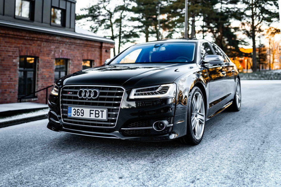 Audi S8, 2015, 4.0, 382 kW, бензин, автомат, полный привод