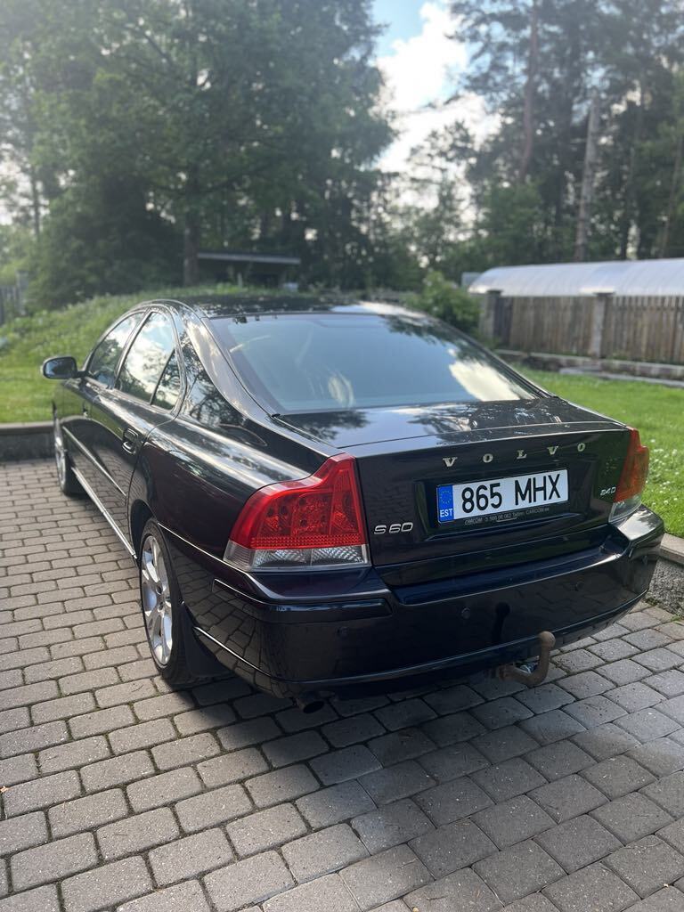 Volvo S60 2009, photo 6/11
