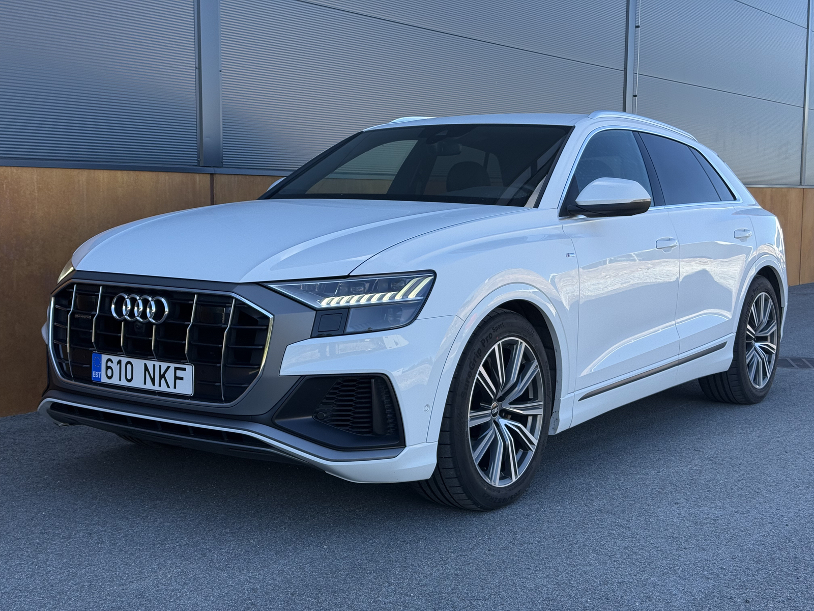 Audi Q8 S-line quattro 3.0 210kW