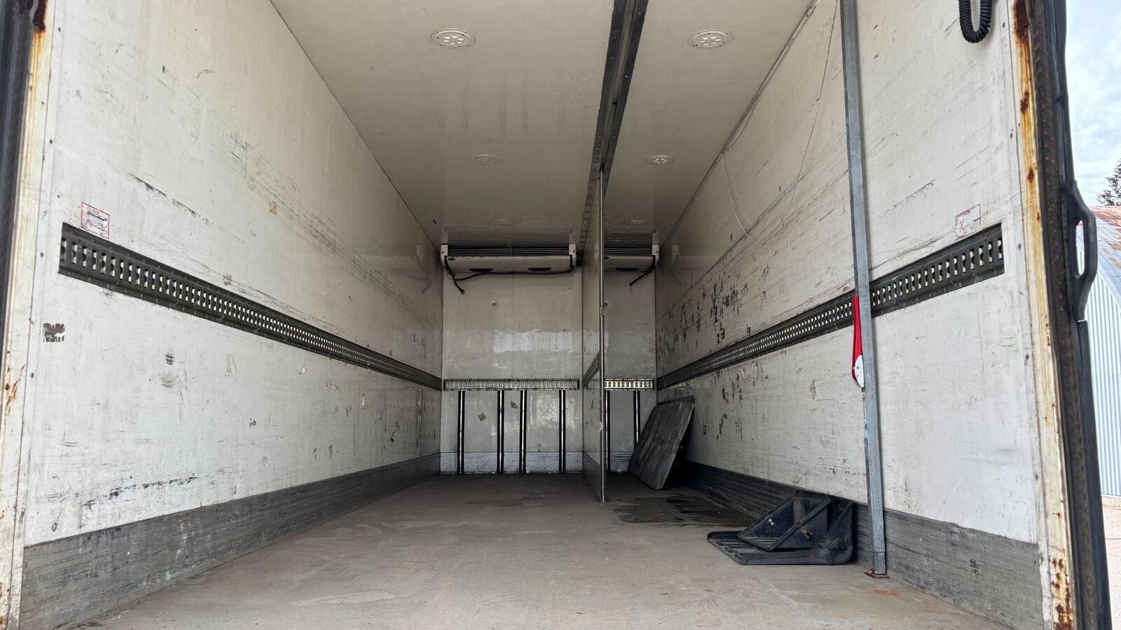 Volvo FL240 2009, photo 7/27