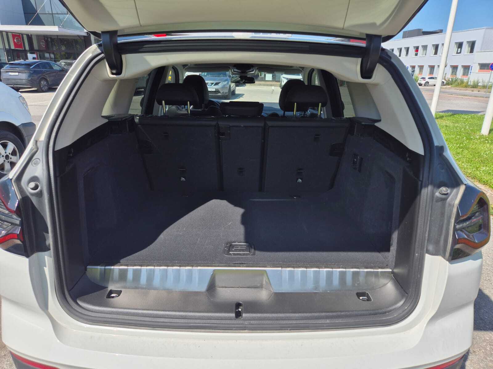 BMW X3 2022, kuva 7/8