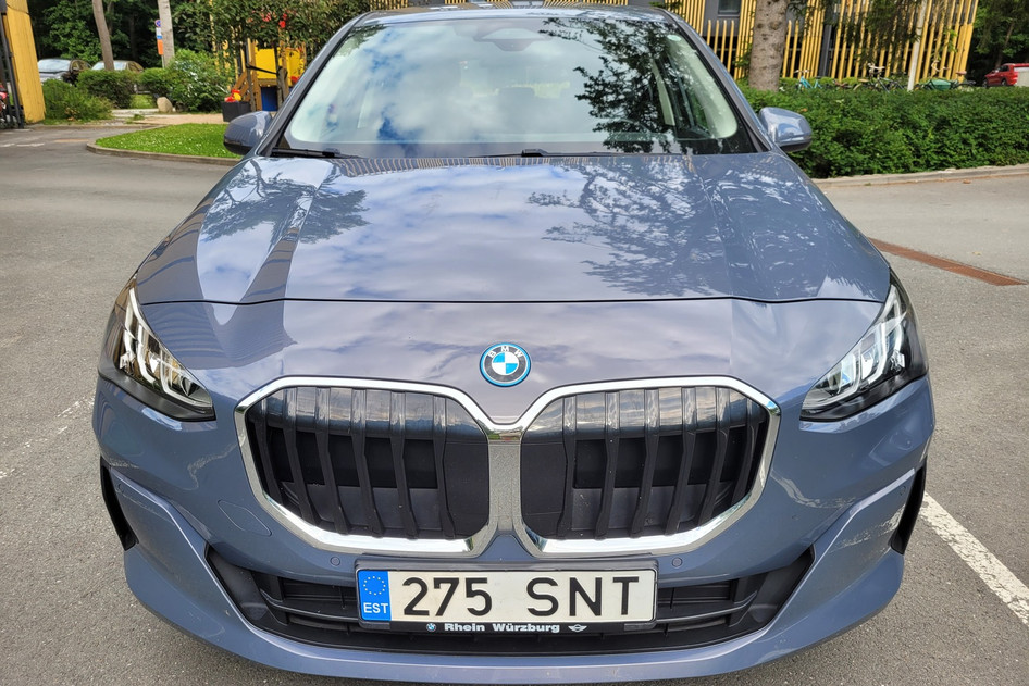 BMW 225, 2022, 1.5, 100 kW, подключаемый гибрид (бензин/электричество), автомат, передний привод