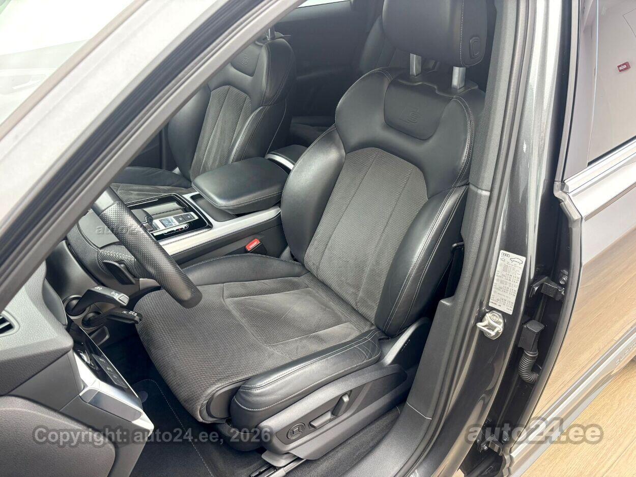 Audi Q7 2020, photo 6/10