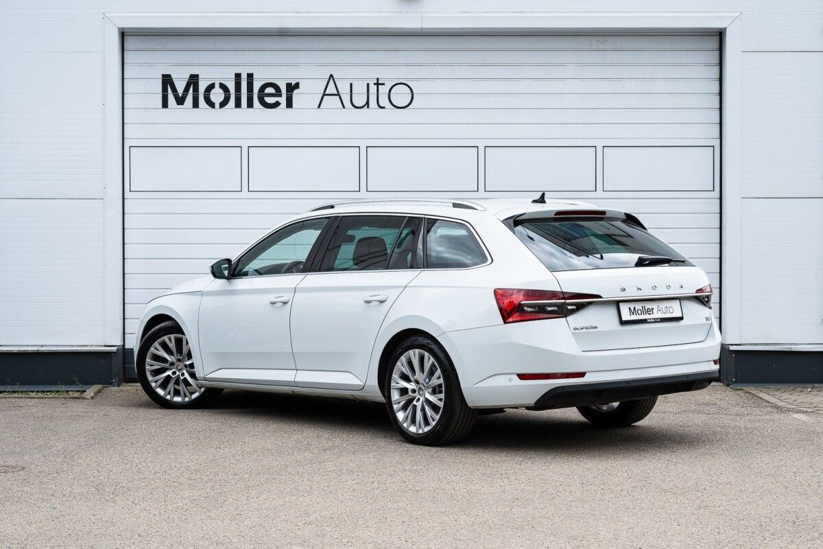 Škoda Superb 2022, kuva 3/10