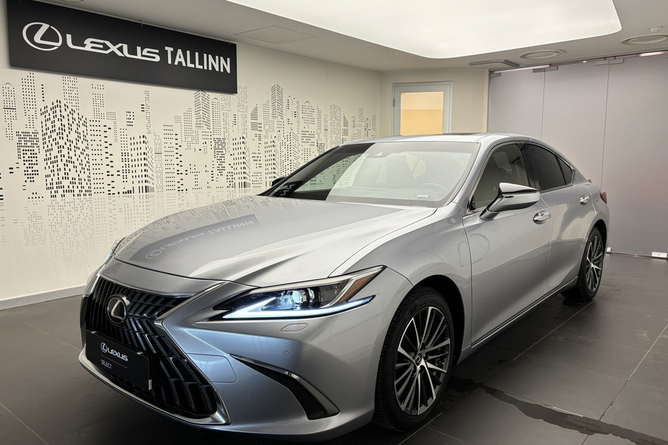 Lexus ES 300, 2024, 2.5, 131 kW, гибрид (бензин/электричество), автомат, передний привод