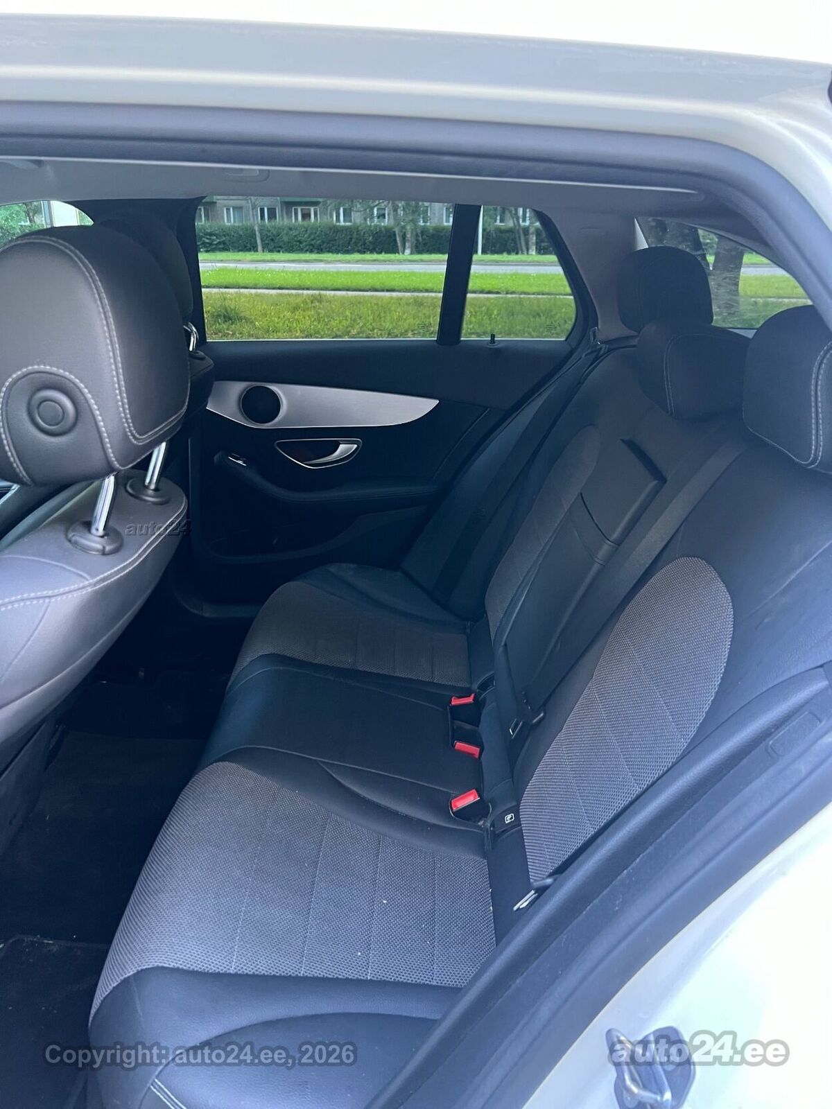 Mercedes-Benz C 200 2018, kuva 3/7