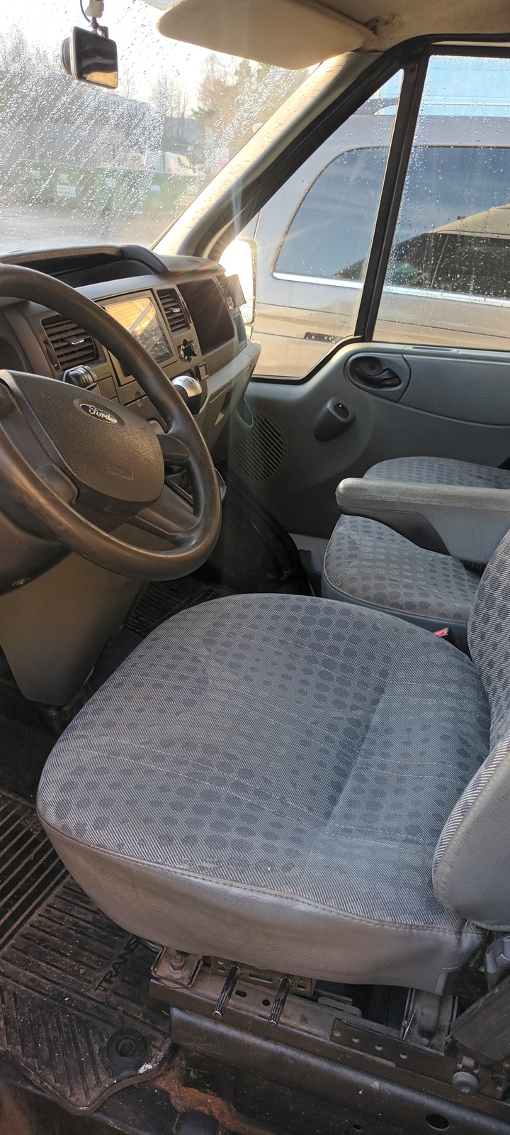 Ford Transit 2011, kuva 5/14